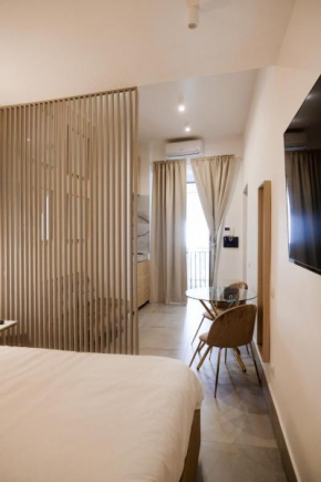 ADOUNIA HOME